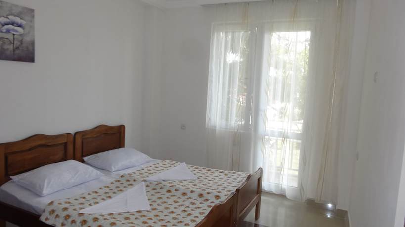 Imagen de la habitación del Hotel Ritsa. Foto 10