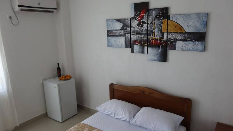 Imagen de la habitación del Hotel Ritsa. Foto 16