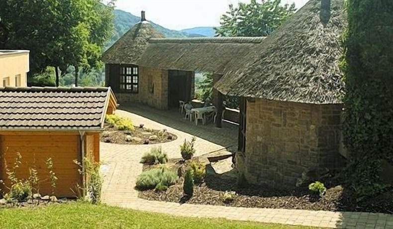 Imagen de los exteriores del Hotel Ritschlay. Foto 16