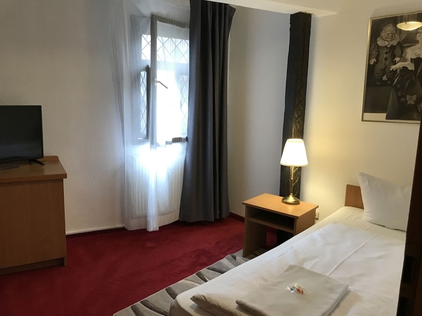 Imagen de la habitación del Hotel Ritter, Frankfurt. Foto 5