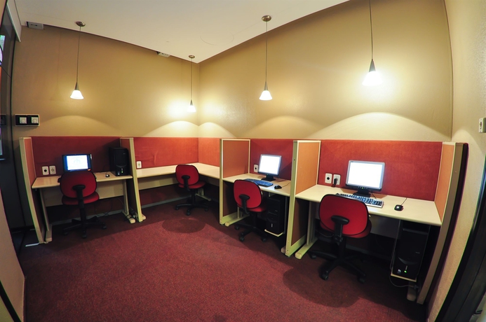 Imagen de los interiores del Hotel Ritter Hot&eacute;is. Foto 11