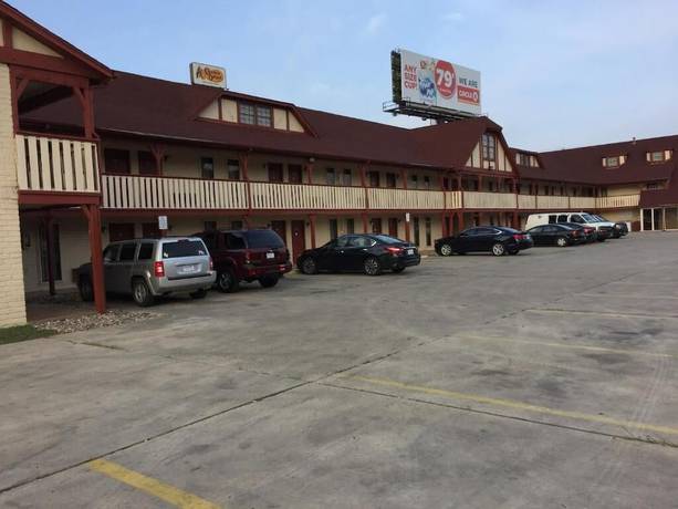 Imagen general del Hotel Rittiman Inn And Suites. Foto 2