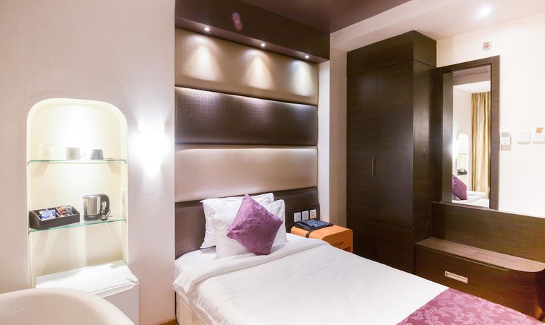 Imagen de la habitación del Hotel Ritu Ivy. Foto 7