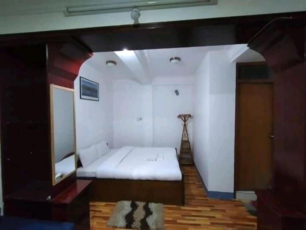 Imagen de la habitación del Hotel Ritu Mouria. Foto 3