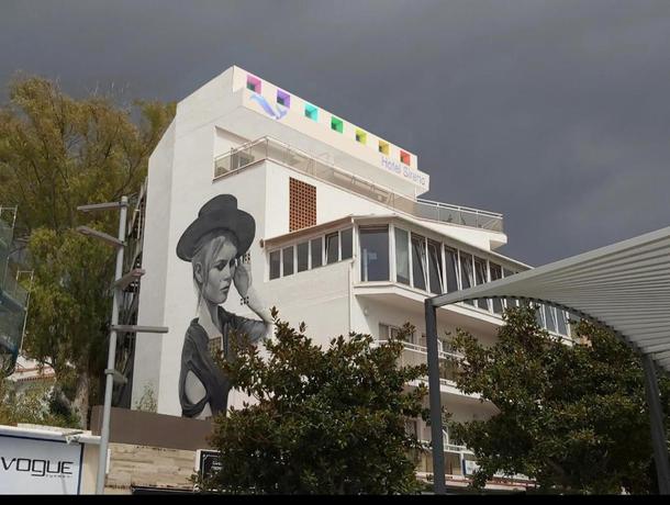 Imagen de los exteriores del Hotel Ritual Sireno Torremolinos - Adults Only. Foto 13