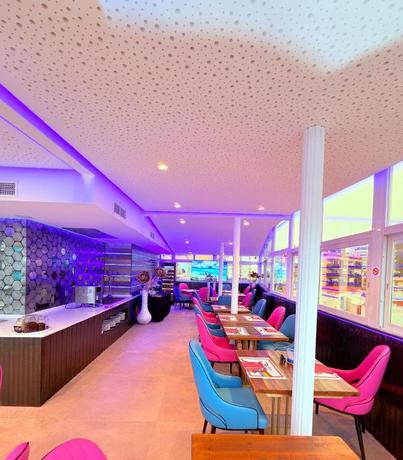 Imagen de los interiores del Hotel Ritual Sireno Torremolinos - Adults Only. Foto 6