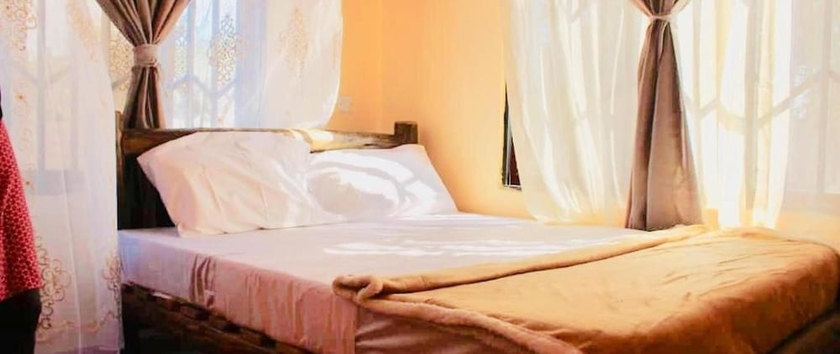 Imagen de la habitación del Hotel Ritungu Camp. Foto 9