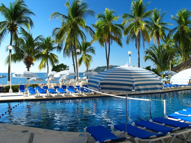 Imagen de la piscina del Hotel Ritz Acapulco All Inclusive. Foto 17