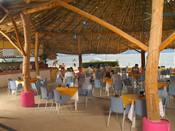 Imagen del bar/restaurante del Hotel Ritz Acapulco All Inclusive. Foto 6