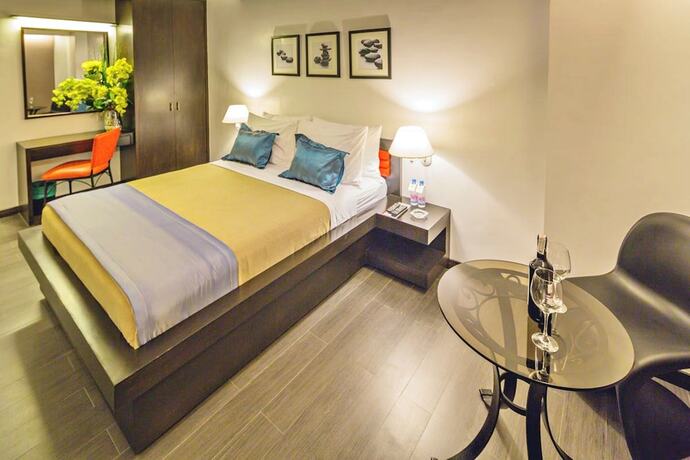Imagen de la habitación del Hotel Ritz Astor. Foto 22