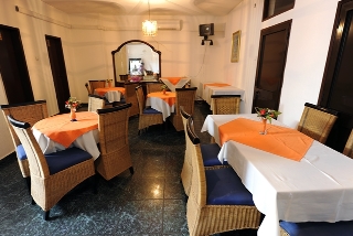 Imagen general del Hotel Ritz Capital. Foto 6