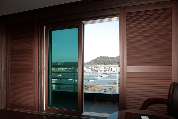 Imagen de la habitación del Hotel Ritz Castle Resort. Foto 7