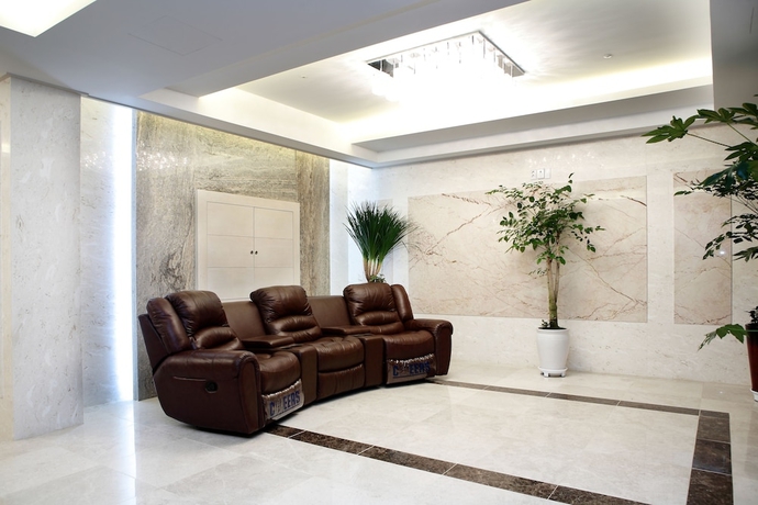 Imagen de los interiores del Hotel Ritz Castle Resort. Foto 18