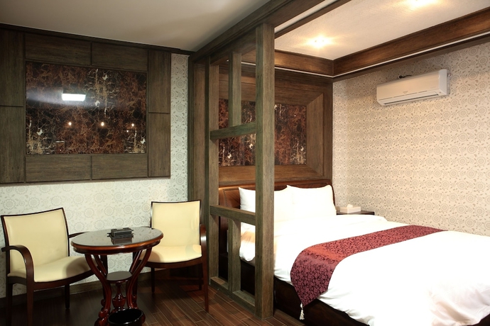 Imagen de la habitación del Hotel Ritz Castle Resort. Foto 10