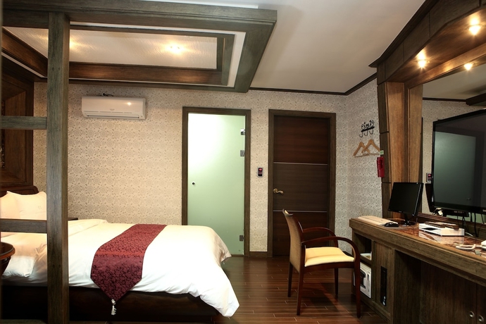 Imagen de la habitación del Hotel Ritz Castle Resort. Foto 11