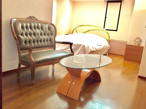 Imagen de la habitación del Hotel Ritz Koshien. Foto 13