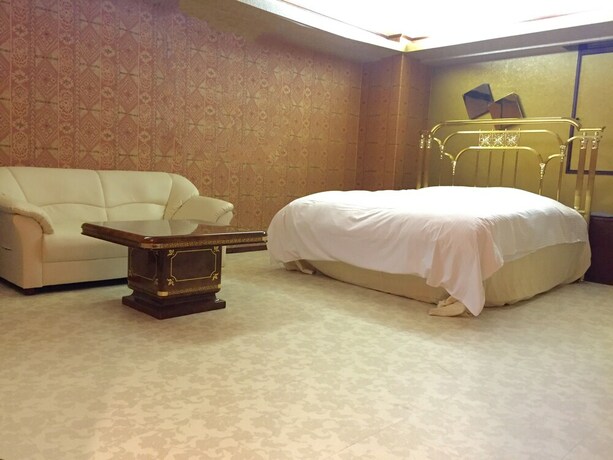 Imagen de la habitación del Hotel Ritz Koshien. Foto 14