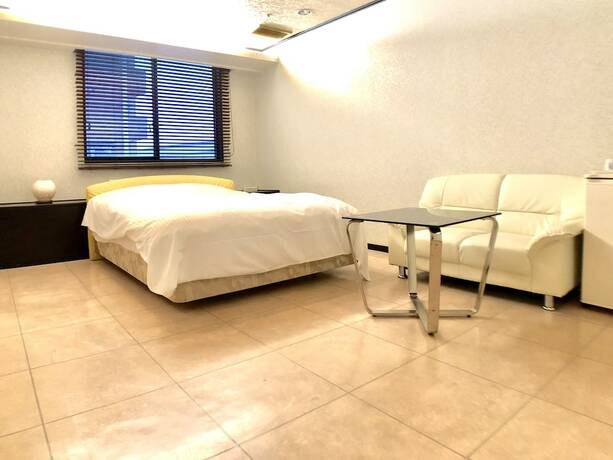 Imagen de la habitación del Hotel Ritz Koshien. Foto 21