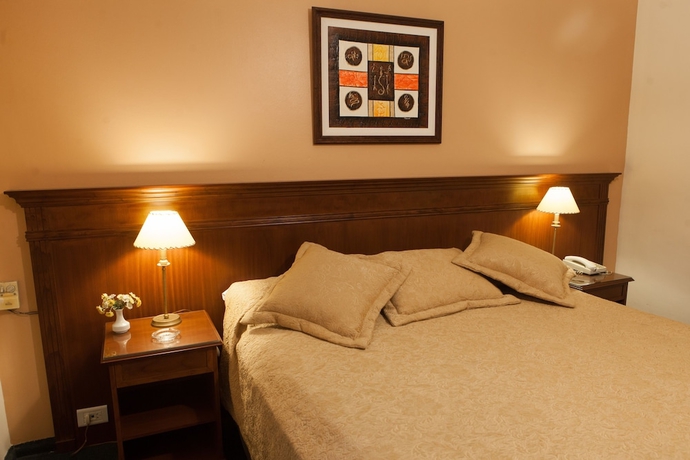 Imagen de la habitación del Hotel Ritz Mendoza. Foto 11