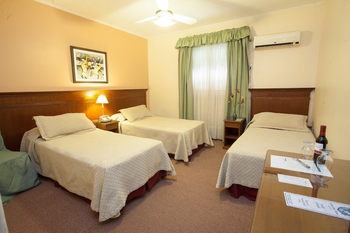 Imagen de la habitación del Hotel Ritz Mendoza. Foto 12