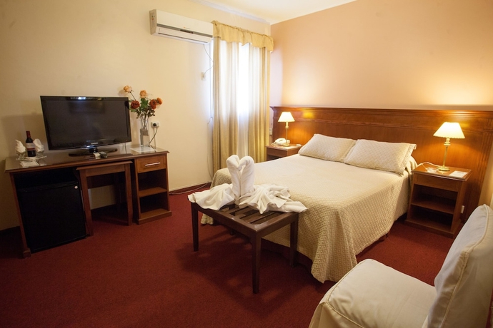 Imagen de la habitación del Hotel Ritz Mendoza. Foto 14