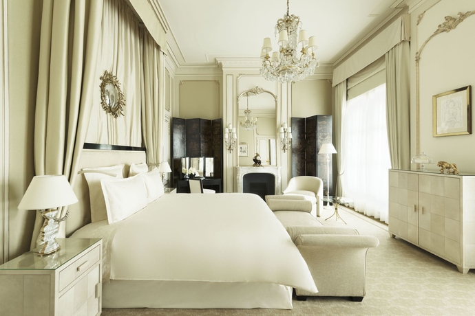 Imagen de la habitación del Hotel Ritz Paris. Foto 9
