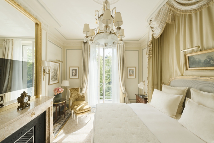 Imagen de la habitación del Hotel Ritz Paris. Foto 14
