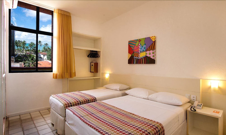 Imagen de la habitación del Hotel Ritz Plazamar. Foto 6