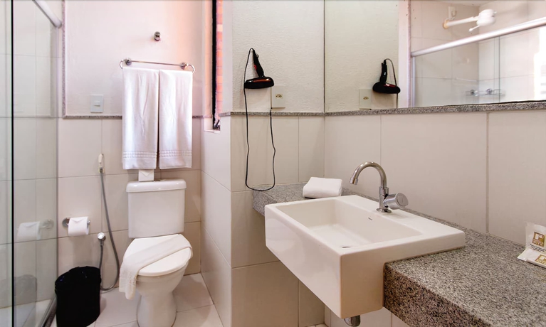 Imagen de la habitación del Hotel Ritz Plazamar. Foto 15