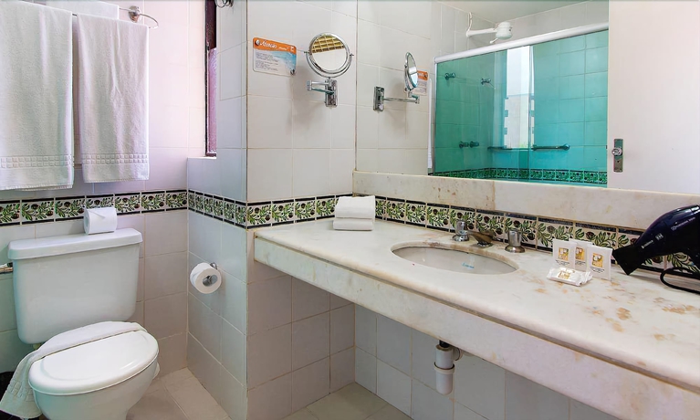 Imagen de la habitación del Hotel Ritz Plazamar. Foto 17