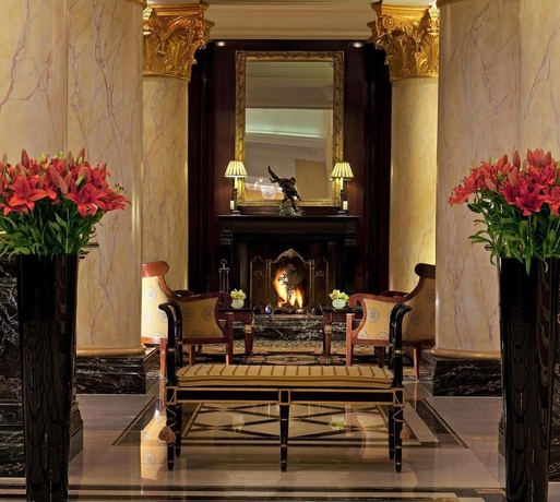 Imagen de los interiores del Hotel Ritz-Carlton Berlin. Foto 14