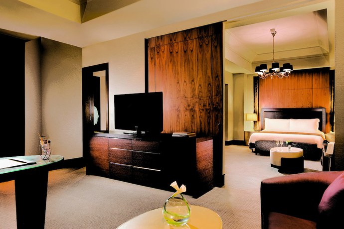 Imagen de la habitación del Hotel Ritz-Carlton Jakarta Pacific Place. Foto 10