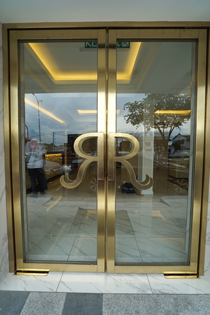 Imagen general del Hotel Ritzton. Foto 2