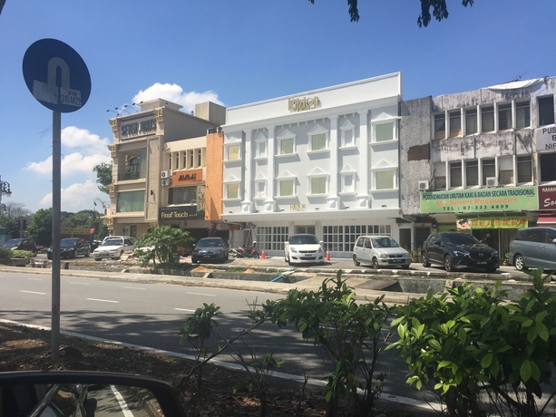 Imagen de los exteriores del Hotel Ritzton. Foto 19