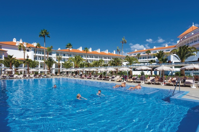 Imagen de la piscina del Hotel Riu Arecas - Adults Only. Foto 17