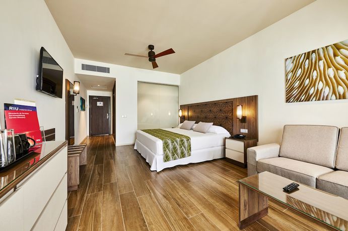 Imagen de la habitación del Hotel Riu Atoll-All Inclusive. Foto 15