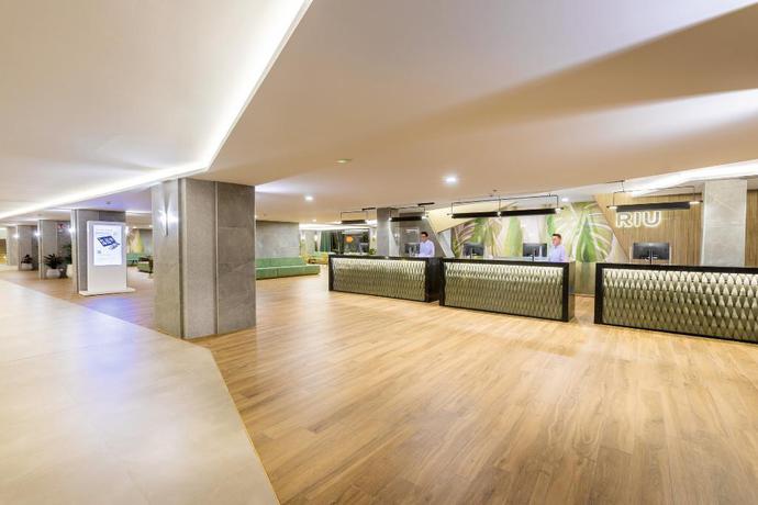 Imagen de los interiores del Hotel Riu Buenavista All Inclusive. Foto 13