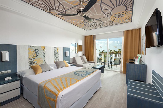 Imagen de la habitación del Hotel Riu Chiclana. Foto 3