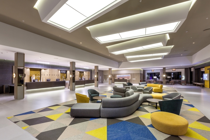 Imagen de la habitación del Hotel Riu Chiclana. Foto 4