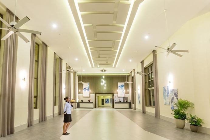 Imagen de los interiores del Hotel Riu Emerald Bay. Foto 19