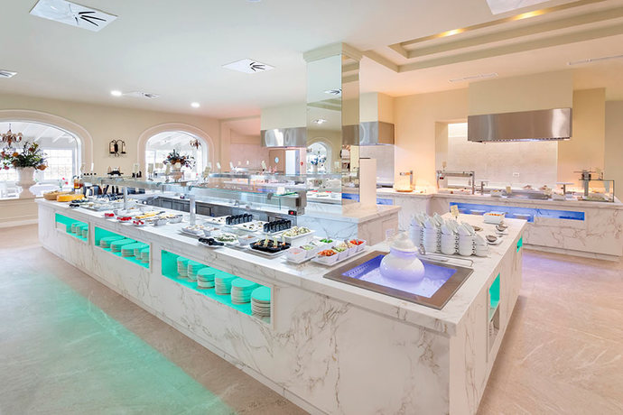 Imagen del bar/restaurante del Hotel Riu Garoé. Foto 6