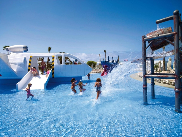 Imagen de la piscina del Hotel Riu Gran Canaria - All Inclusive. Foto 13