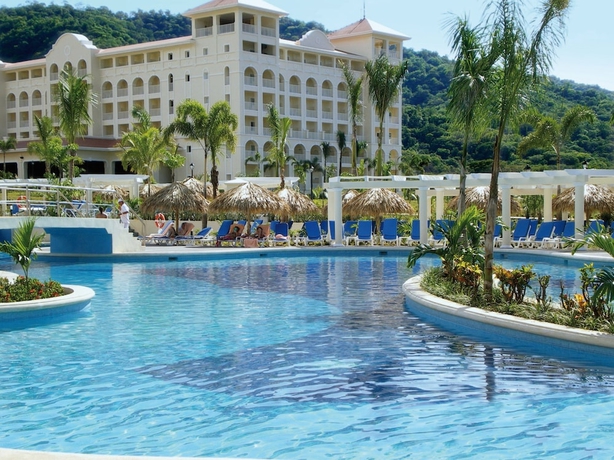 Imagen de la piscina del Hotel Riu Guanacaste - All Inclusive. Foto 15