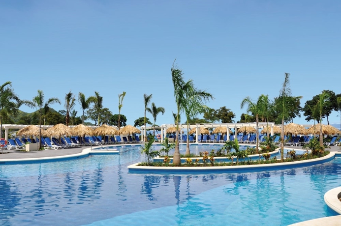 Imagen de la piscina del Hotel Riu Guanacaste - All Inclusive. Foto 17