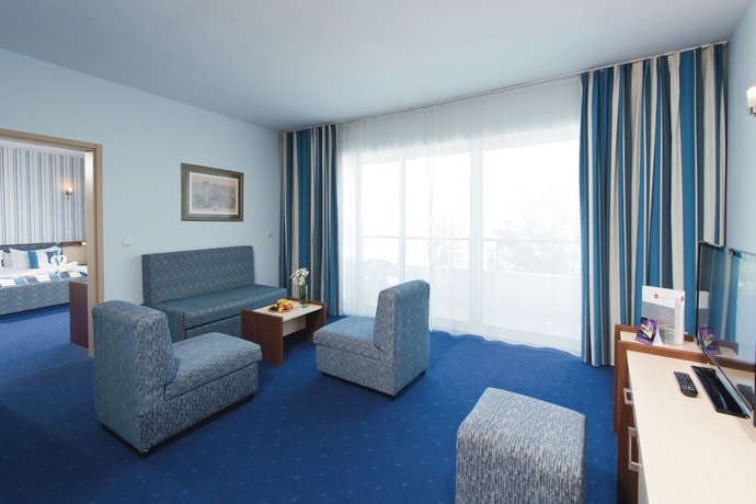 Imagen de los interiores del Hotel Riu Helios - All Inclusive. Foto 13