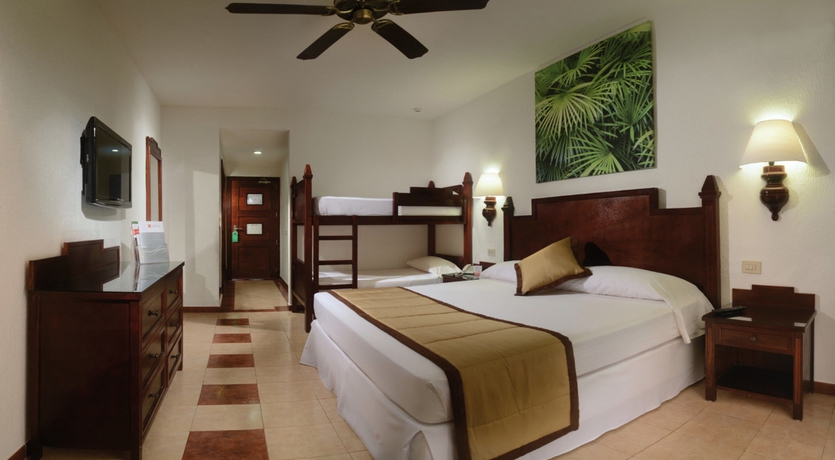 Imagen de la habitación del Hotel Riu Lupita All Inclusive. Foto 7