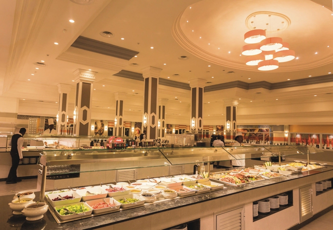 Imagen del bar/restaurante del Hotel Riu Negril - All Inclusive. Foto 6