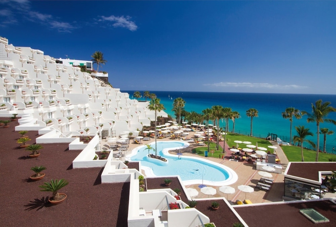 Imagen de la piscina del Hotel Riu Palace Calypso - Adults Only. Foto 17