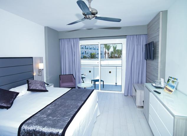Imagen de la habitación del Hotel Riu Palace Meloneras. Foto 4