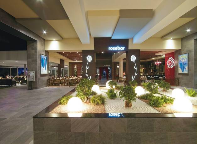 Imagen de los interiores del Hotel Riu Palace Meloneras. Foto 8